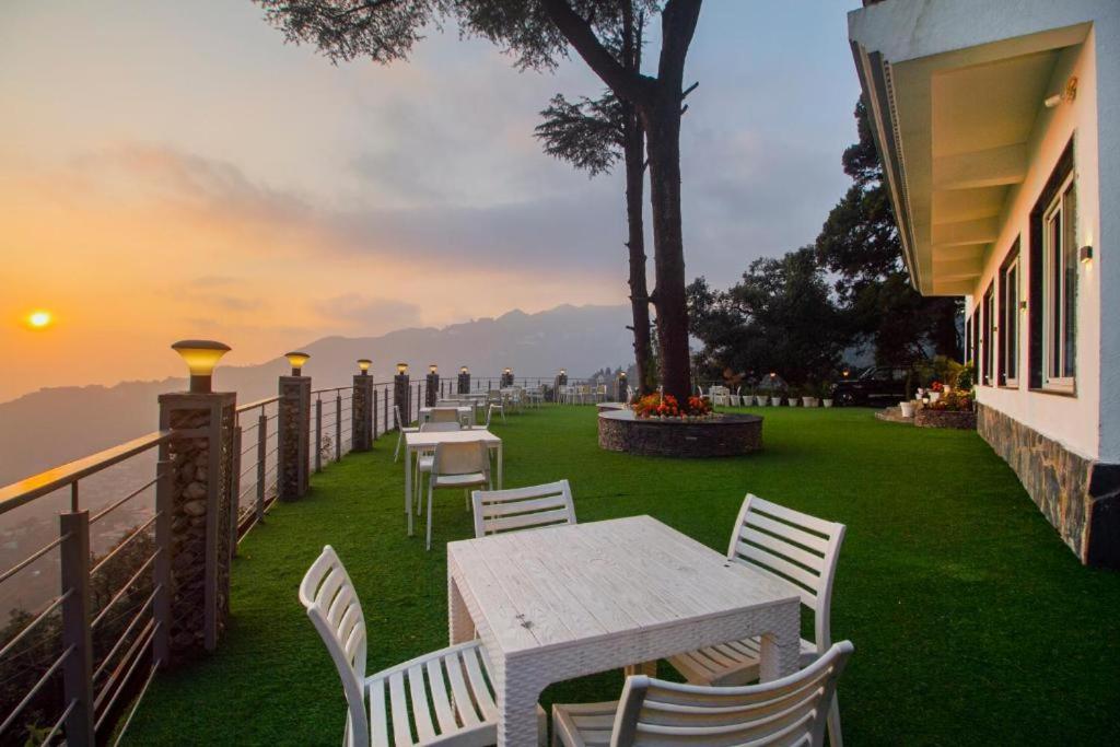 Baris Resort Mussoorie Bagian luar foto